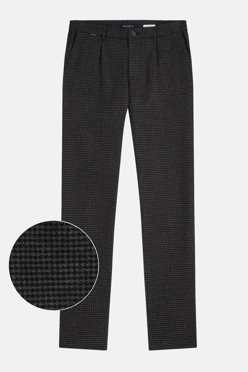 Storms Houndstooth * The Flannels